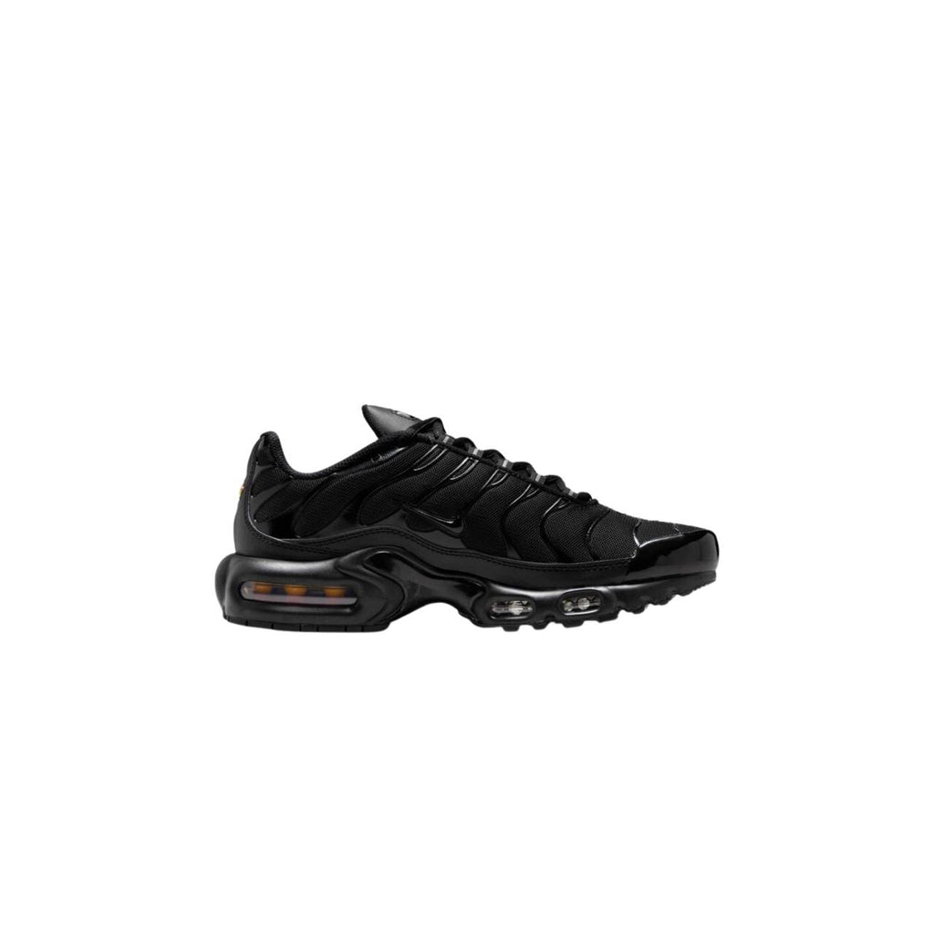 NIKE AIR MAX PLUS